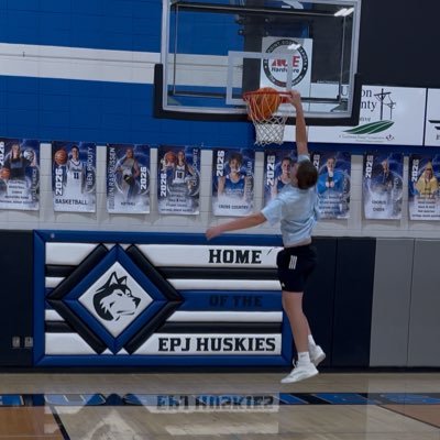 Eli_Connors15's profile picture. EPJ Class of 27 l height 6’5 I wingspan 6’7  I weigh 200 l Basketball l Golf l 712-253-0823