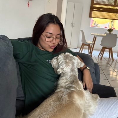 SaurusDaniela's profile picture. Todo puede ser verdad o mentira.