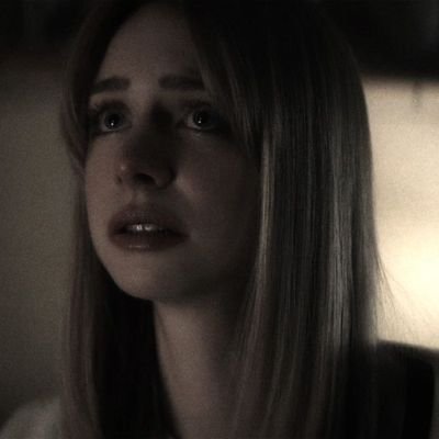 vivslavida's profile picture. yeah, you think that you got away.