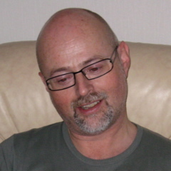 Herstig's profile picture. Stolt sosionom opptatt av mennesker, samfunn, medmennesker og nyttige menings utveklsling med respekt.