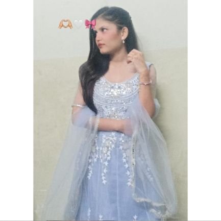 Sakshii_g1's profile picture. 𝐼 𝑤𝑟𝑖𝑡𝑒 𝑤ℎ𝑎𝑡 𝐼 𝑓𝑒𝑒𝑙 ♡︎ https://t.co/1ZBnIolfTg