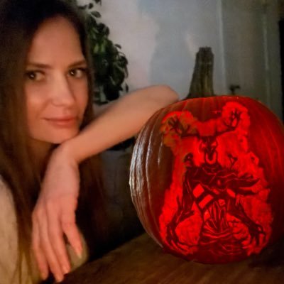 LaurenLapka's profile picture. Nerd, who values honesty above everything |Award winning journalist. WGN Radio News| Former: KVAL & KSN TV anchor. Former sports anchor 87.7 The Game