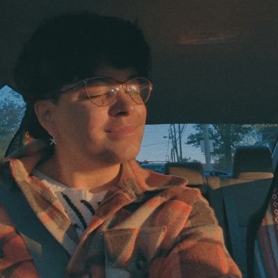 NenaJimenez0814's profile picture. Just a nerdy girl who loves...
Broadway 
Cosplay
Whimsy
Music 
💗💜💙🌈🏳️‍🌈🇵🇷