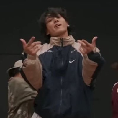 bxrafied's profile picture. born to travel, fangirl and read fanfic