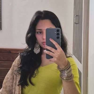 vartikaajn's profile picture. sde 0.9 with swag