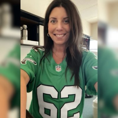 steph814's profile picture. Ted Lasso Fan 💙 I love Italian food, @bravotv and equal rights. #RingtheBell #GoBirds