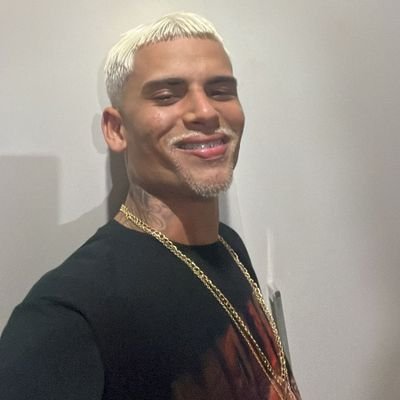 BarbosaBa2294's profile picture. 244