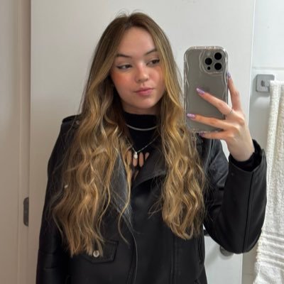 madumirandz's profile picture. beauty behind the madness 🦋