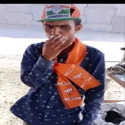pasvan_M's profile picture. न अंधभक्त हूँ, न चमचा।  DSS मेंबर (DSS=धर्मनिरपेक्ष सेवक संघ)
संचालक - तेजप्रताप यादव उर्फ़ तेजू भैया
