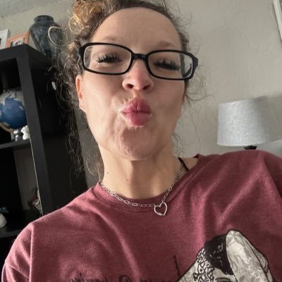 Gentina421's profile picture. 