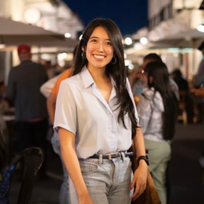 ComunicadoraCM1's profile picture. 