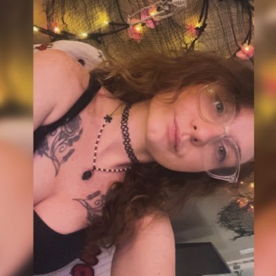 pastelhippy's profile picture. A bit of this🖤🥀 a bit of that 🩷🎀 ♡ Twitch Streamer ♡ Cozy Chaos Gamer ♡ Zelda Enthusiast ♡ Nerd