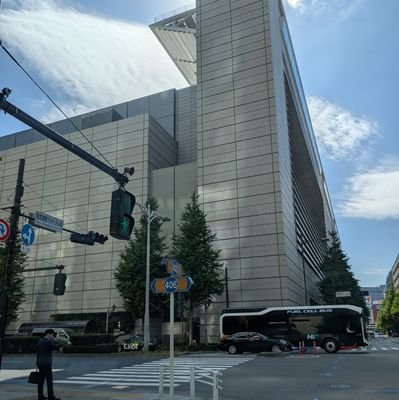 pooler_kota's profile picture. 𝖋𝖑𝖚𝖒𝖕𝖔𝖔𝖑。音楽鑑賞。
君のための100のもしも