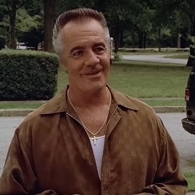 pauliegualteri's profile picture. voyage au bout de la metaverse