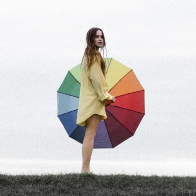 Gabrielle Aplin Profile