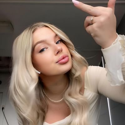 GodesssEmma_'s profile picture. Findom Queen 💓 {20} Mein Wort ist Gesetz, Folge und Gehorce. PayPal,Gift Card, 💸 Ohne Tribut Geht Nicht 😉