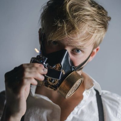 NotAlexEo's profile picture. I tweet about anything and everything I want it’s sad | bedtime 2/3 am est