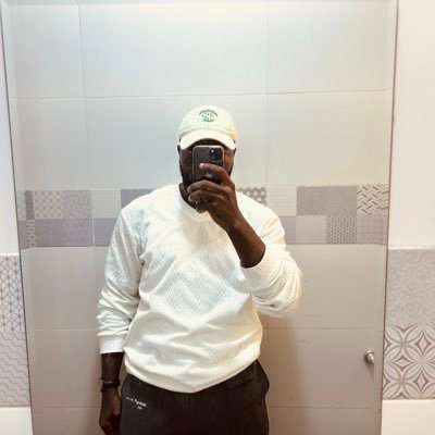 eyitayojay's profile picture. 🤴 REAL MADRID || Cruise || Vibez || Keep Moving