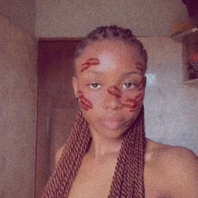 Joyful_391's profile picture. Data & Business  analyst 📉👩‍💻
