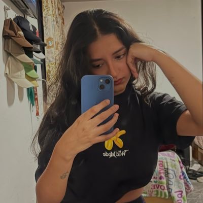 figue_ayala_'s profile picture. :)
