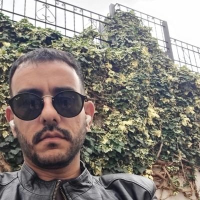 Zabuchanab's profile picture. Sociologist. Software worker. From Buenos Aires.