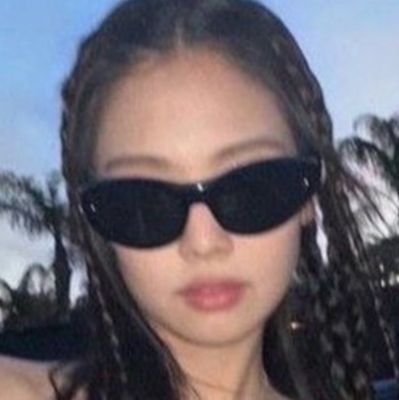 cruellycutte's profile picture. only jennie... i hate everyone who hate jennie .wait for jnk2