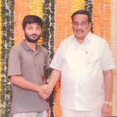 NarendraBhakt10's profile picture. स्वयंसेवक ( RSS ) 🚩 🇮🇳
सरस्वती उपासक 🕉🙌
STUDENT OF THE YEAR-2020 🏆💪 
HARD WORK FOR ( UPSC ) ✨️ DREAM :- IPS OFFICER 🫡