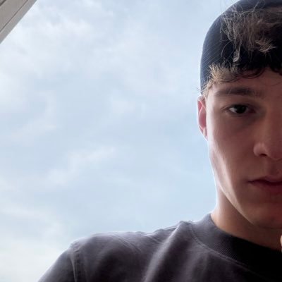 Kepikeee's profile picture. Christ is King✝️ | K1 Hungarian Champion | European 🥉 | Hungarian 🥈