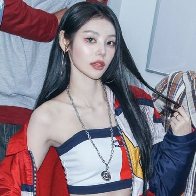 i4kyeols's profile picture. ㅤㅤㅤㅤ｡.ﾟ⭒ # “exo, soshi, and loonaverse my home, until the end! ☁️” ── istp, swiftie, bi; eng/esp and writer.
ㅤㅤㅤㅤㅤㅤㅤㅤㅤㅤㅤㅤㅤㅤㅤㅤㅤㅤㅤㅤㅤ