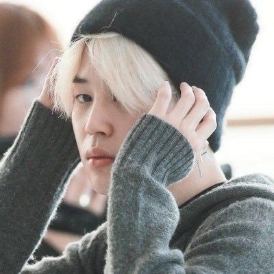 ashnflames's profile picture. APOBANGPO⁷⁼¹ 💜 #CrazyAboutJimin 💜
{ Check pinned post for JIMIN HUG}