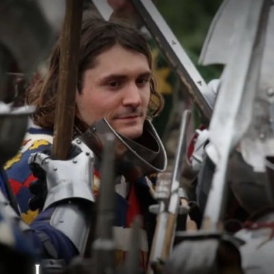 TheThomasDennis's profile picture. Sgt Trotter @mousetraplondon Producer #ATasteOfLoyalty, Voice of RichardIII @newvictheatre @DonmarWarehouse @warhorseonstage, #Swipinthruhistory #Cherokee