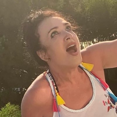 GizemdilY's profile picture. MKA-Uluslararası İlişkiler-Lojistik. ilgi alanı:Spiritüel-Metafizik