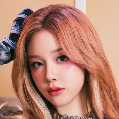 Phariyours's profile picture. 