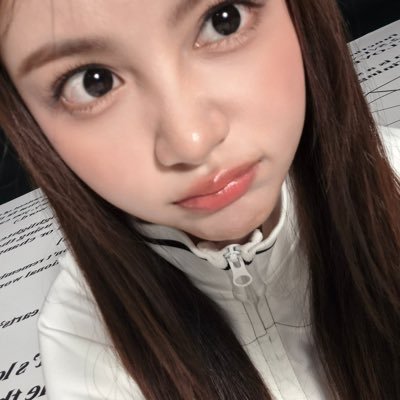 feimoraa's profile picture. #notstudytwit -- dipo muda ⌕⋆ഒ