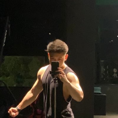 gintonicenak's profile picture. 我喜欢你，你呢？