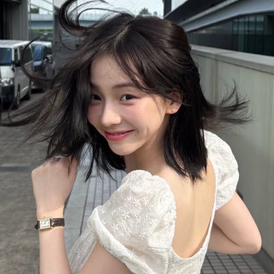 stupidcheesecat's profile picture. 