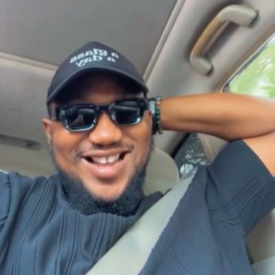 Yeah_ItsAmeh's profile picture. Probably the most interesting person you’d ever meet… If we ever meet. 💯🫵🏽