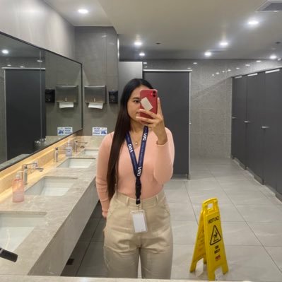 bea_petalino's profile picture. 𝕐𝕠𝕦 𝕔𝕒𝕟, 𝕚𝕗 𝕪𝕠𝕦 𝕥𝕙𝕚𝕟𝕜 𝕪𝕠𝕦 𝕔𝕒𝕟😇 FUTURE LCB✊🏻✨