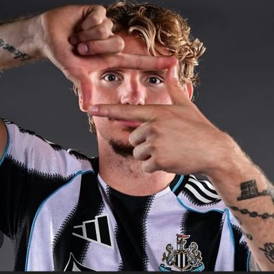 toonTouthtyne's profile picture. enjoy the champagne football of NUFC from the dizzy heights of the strawberry corner. big into @patriots @penguins @warriors @brewers