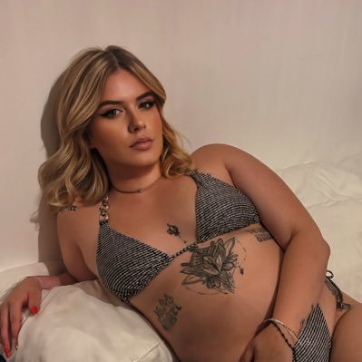 angelefrr's profile picture. 