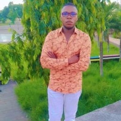 okabeya900's profile picture. 