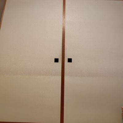 Y0xuxpZ7zW54837's profile picture. 