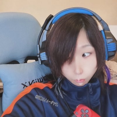rukario88's profile picture. 「穏やかにゆっくり暮らしたいだけ｣ 死にそびれ精神1級引きこもり主夫/全身熱傷、双極性障害、ADHD、その他の解離性障害/精神薬依存/親バカ/アラフォー未治療FTM/元泡姫/ツイ廃/宜しくお願いします/無言フォローすみません