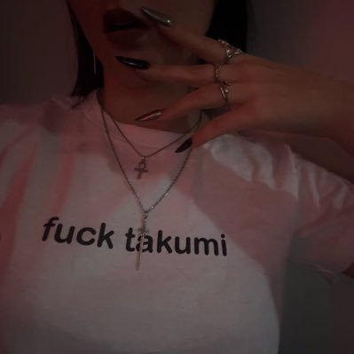 syruuux's profile picture. 22