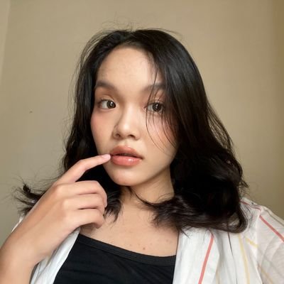 val🌙 Profile