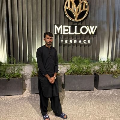 Whale___trader's profile picture. please follow like comment repost 🙏