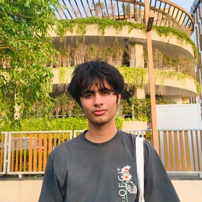 kymicrashedit's profile picture. 20 | dev | everything I'm not made me everything I am