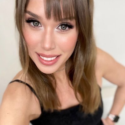 SefMadelMastery's profile picture. Investing, growth mindset, and sarcasm.