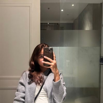 hiddenjunk__'s profile picture. 