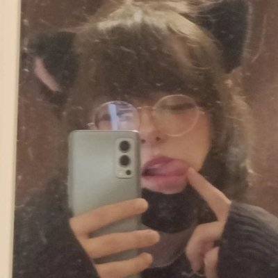 Rytomika's profile picture. Life is short, so is my attention
20y | OTP Vel'koz | Disgusting osu! farmer
@rytalejo